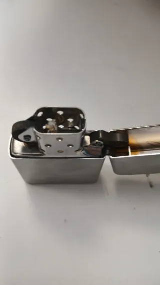 Accendino Zippo Chip Bully All In z31