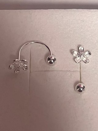 Pendientes plata diseño flor