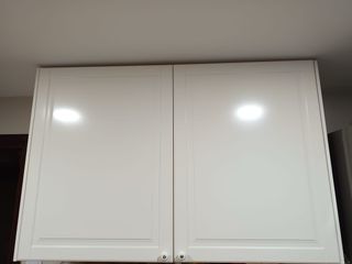 Muebles de cocina Ikea madera y blanco