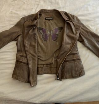 Chaqueta de cuero marrón mujer
