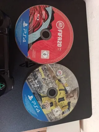 PS4 God of War y Friday the 13th