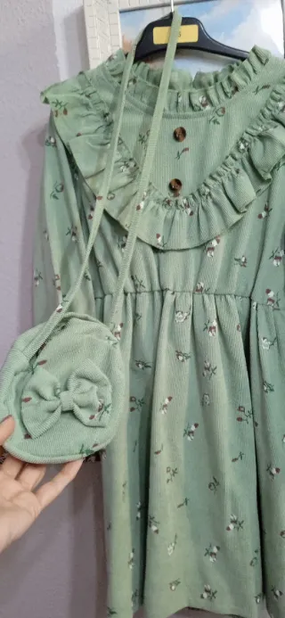 Vestidos hermanas 7 años florales