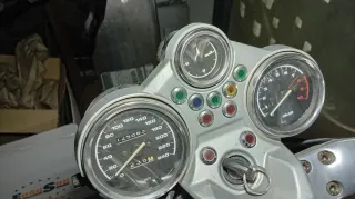 Cuadro de mandos BMW R850R / R1100R