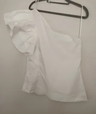 Top asimétrico Tintoretto volantes T.36 Nuevo con