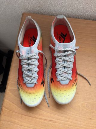 Zapatillas Fútbol Decimas Talla 42