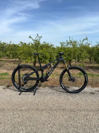 BH ILYNX+ DL 9.8 Enduro Carbon Ebike