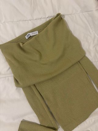 Jersey Zara verde oliva talla M