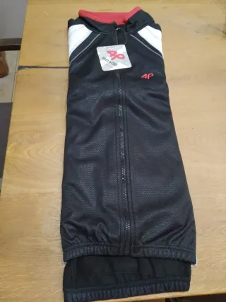 Chaqueta 4P Bike Cycling Apparel Talla XL