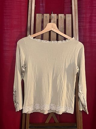 Maglia vintage beige con stampa pitone