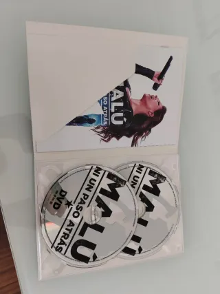 Malú Pack DVD + CD Ni Un Paso Atrás