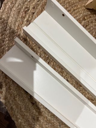 2 Scaffali a Parete Bianchi di Ikea