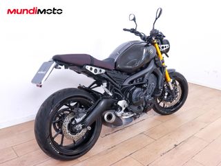 YAMAHA XSR 900