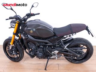 YAMAHA XSR 900