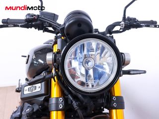 YAMAHA XSR 900