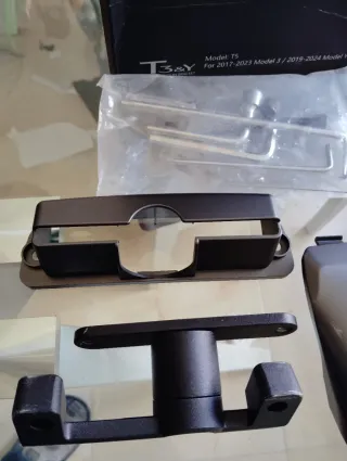 Soporte Giratorio Pantalla Tesla T5