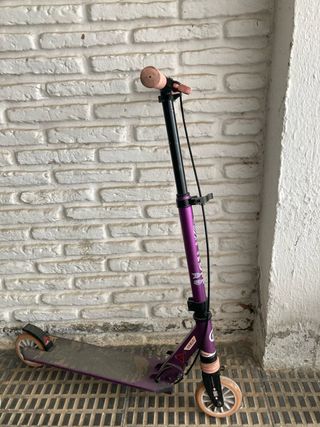 Patinete infantil morado