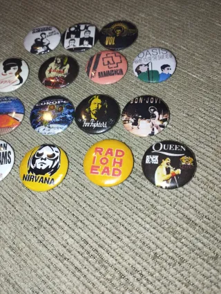 Lote pins Heavy pop rock Grunge