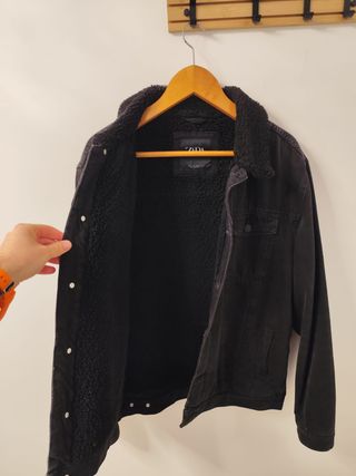 Abrigo Zara Negro Talla XL