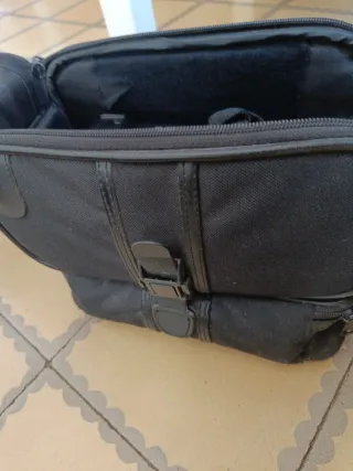 Cámara de video con cargador JVC AA-V11B