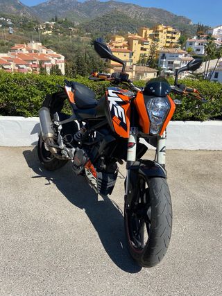 KTM 125 Duke 2011 Escape Akrapovic