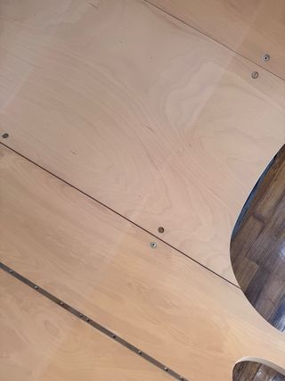 Cambiador de bebé de madera