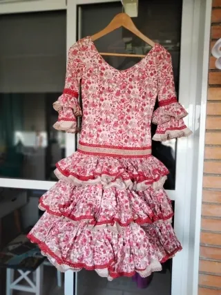 Vestido de flamenca con volantes