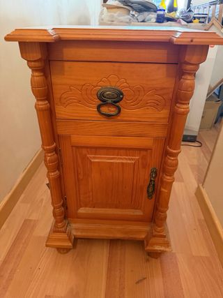 Somier y colchón 90cm + Mesita de regalo