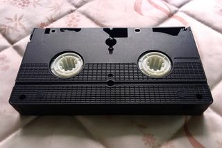 *The Bourne Identity (2002) | VHS | Caja Pequeña