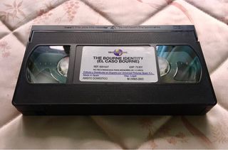 *The Bourne Identity (2002) | VHS | Caja Pequeña