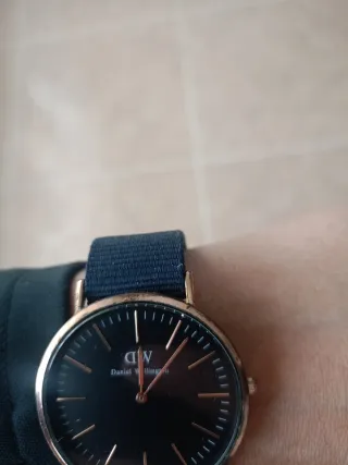 Reloj Daniel Wellington Azul Marino y Dorado