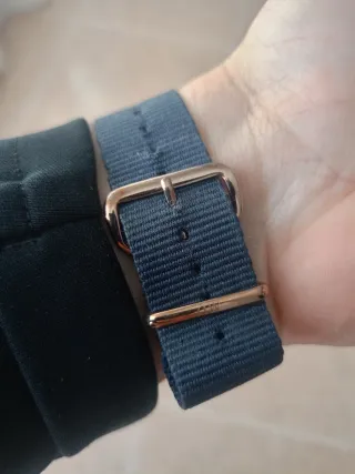 Reloj Daniel Wellington Azul Marino y Dorado