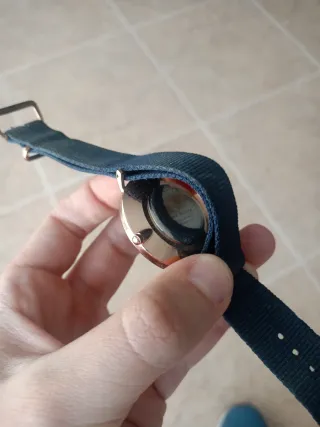 Reloj Daniel Wellington Azul Marino y Dorado