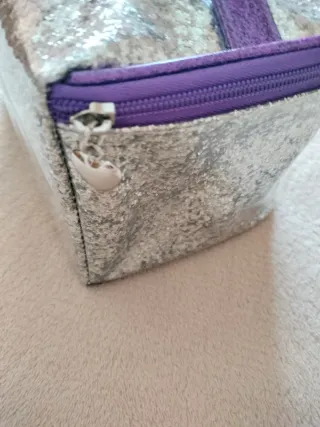 Neceser infantil Disney plateado y morado