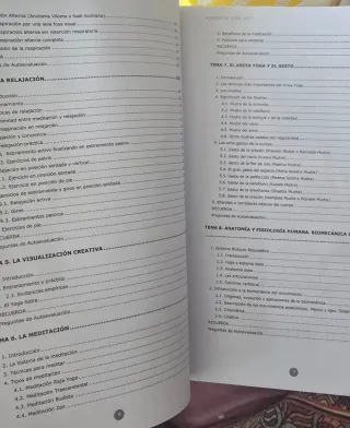 2 Libros texto monitor de Yoga
