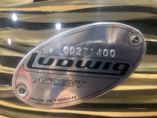 Batería Ludwig Accent 22 FAB 4 + Herrajes