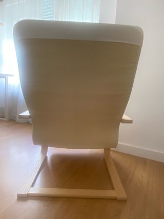 Sillón en beige de madera