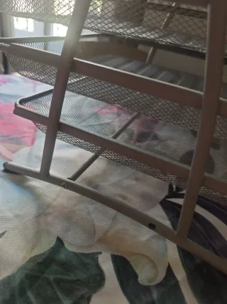 Estantería de oficina metálica gris