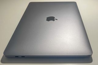 MacBook Pro M1, 512GB SSD, 8GB RAM, come nuovo