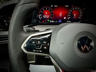 Volkswagen Golf GTI.