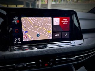 Volkswagen Golf GTI.