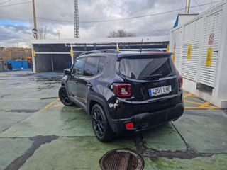 Jeep Renegade 2021 - 80 aniversario