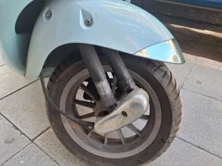 Ciclomotor Aprilia Compay Custom Azul/Blanco