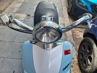 Ciclomotor Aprilia Compay Custom Azul/Blanco