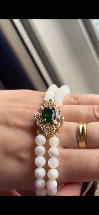 Pulsera Nácar Natural y Broche Bañado Oro Fallera