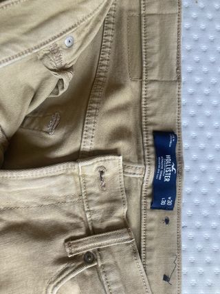 Pantalón Hollister Athletic Skinny Beige W30L30