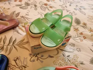 Lote Sandalias Niña Talla 25