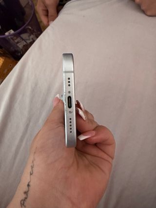 iPhone 15 128 GB Blanco