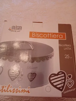 Biscottiera in metallo beige e bianca