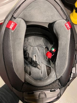 Casco AGV K-7 + Intercom Cardo Freecom4+