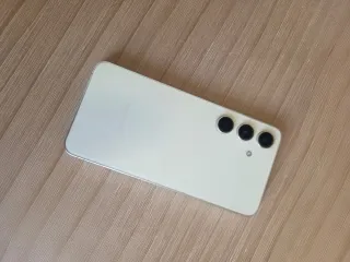 Samsung Galaxy S24